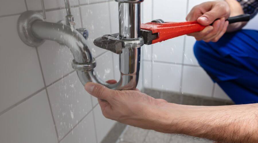 Expert burst pipe repair services in Freehold, NJ
